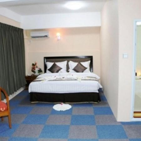 יאנגון Hotel Bo Bo Min מראה חיצוני תמונה